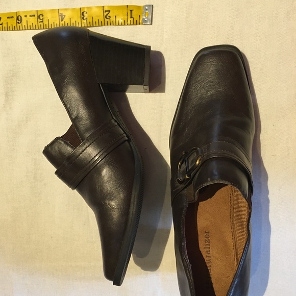 Shoes - Picture 3 of 6